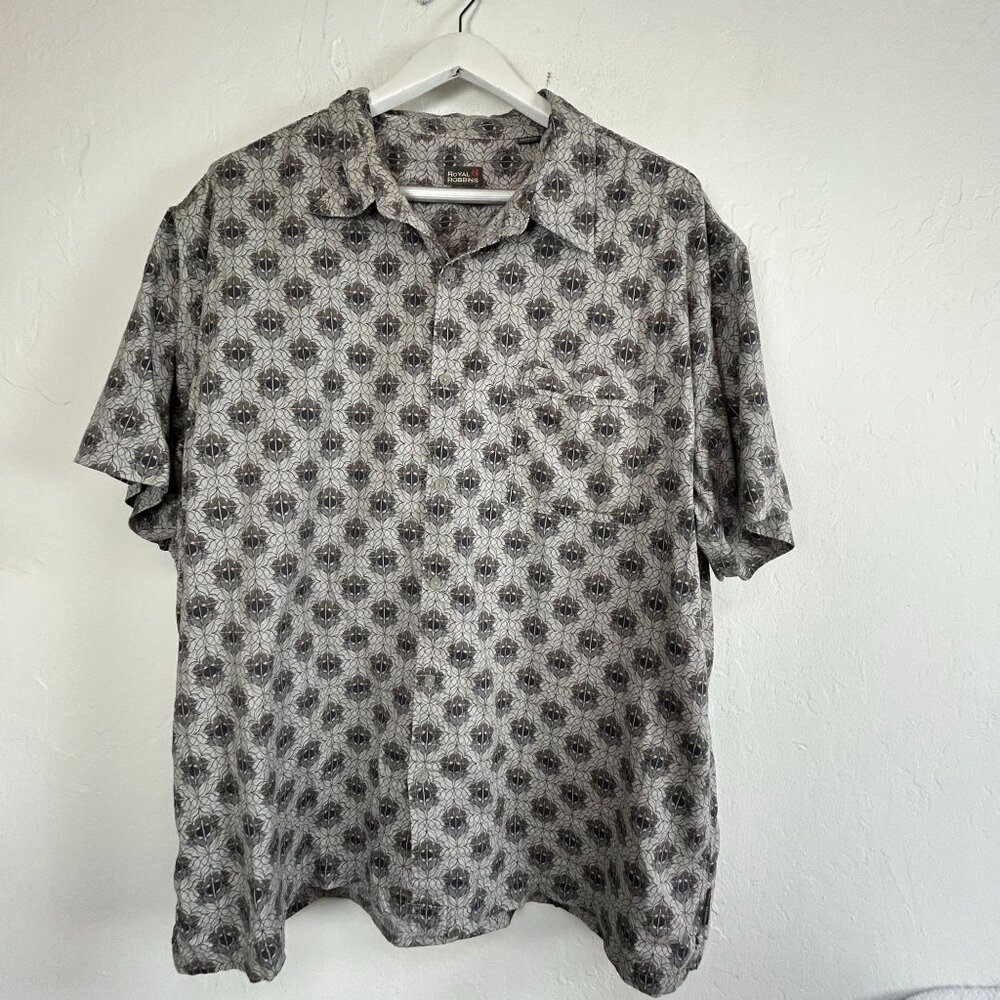 Royal Robbins Mens XXL Gray Floral Short Sleeve Button-Up Shirt Contemporary Fit